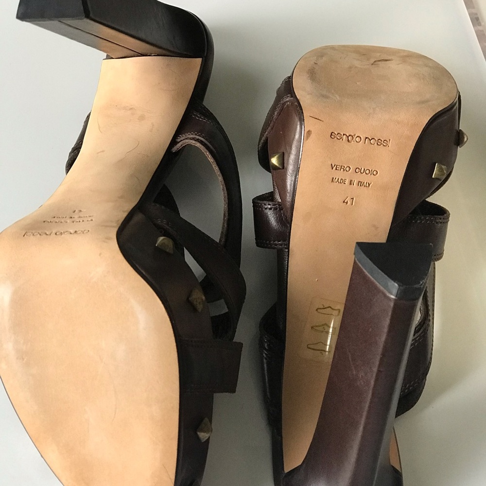 Sandals - Picture 4 of 4